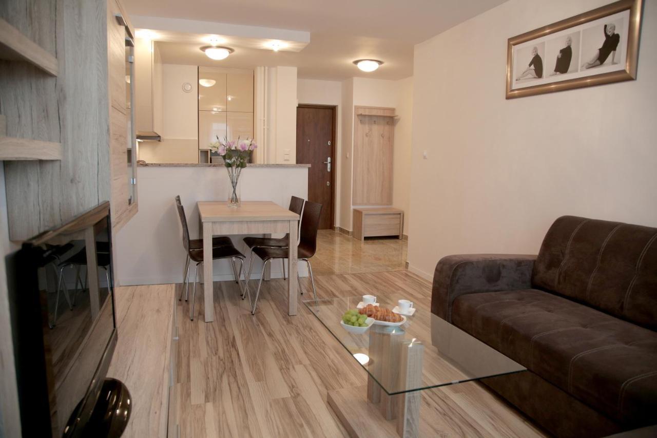 Premium Key-Apartaments Srodmiescie Варшава Екстериор снимка